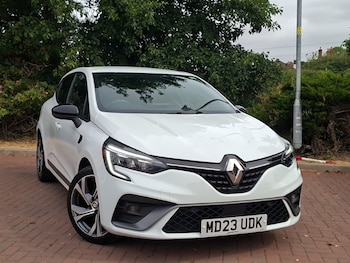 Used Renault Clio 2023 for sale - 79306164: Photo