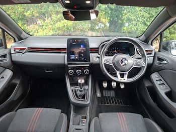 Used Renault Clio 2023 for sale - 79306164: Photo