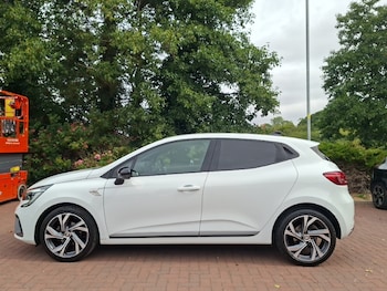 Used Renault Clio 2023 for sale - 79306164: Photo