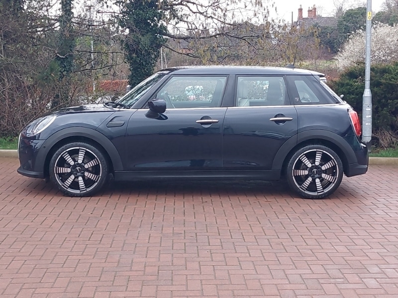 Used MINI Hatch 2023 for sale - 77694747: Photo 4