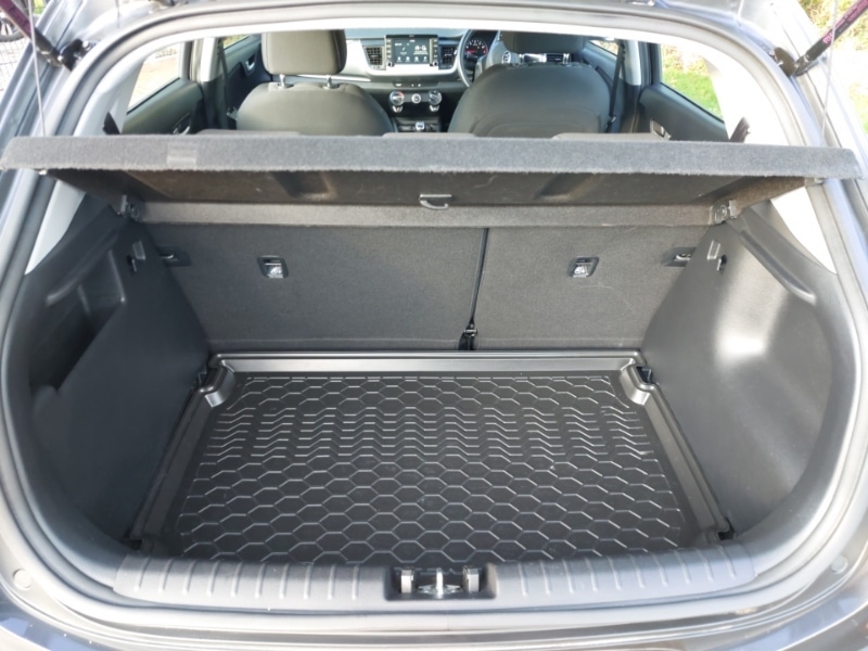 Used Kia Stonic 2019 for sale - 76567270: Photo 8