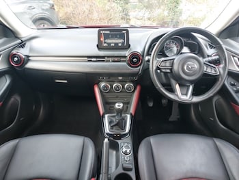 Used Mazda CX-3 2018 for sale - 77228600: Photo