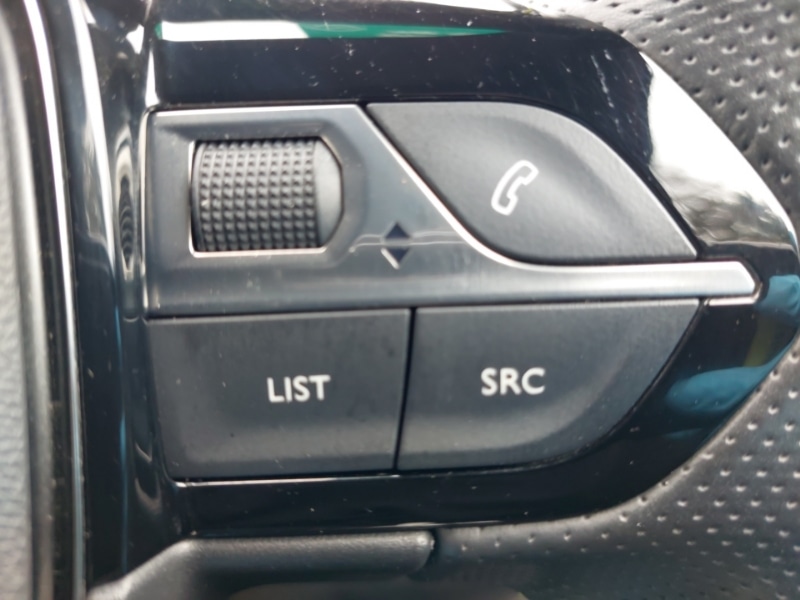 Used Peugeot 2008 2023 for sale - 78094114: Photo 12