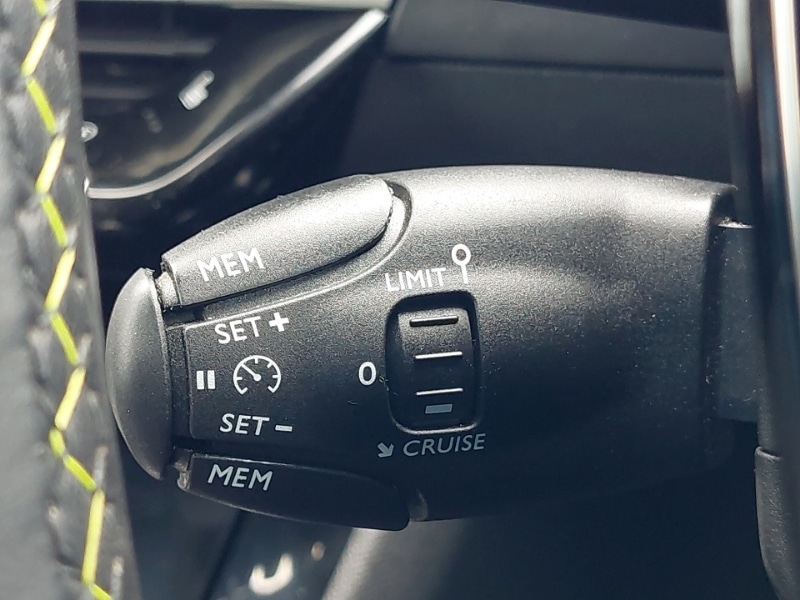 Used Peugeot 2008 2023 for sale - 78094114: Photo 14