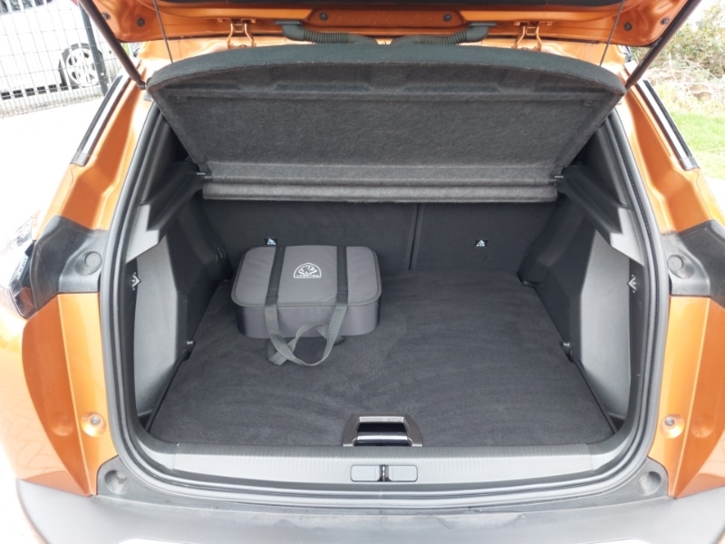 Used Peugeot 2008 2023 for sale - 78094114: Photo 8