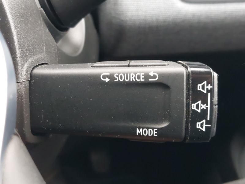 Used Renault Clio 2023 for sale - 77531279: Photo 18