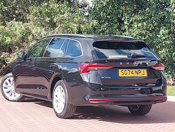 Used Skoda Octavia 2024 for sale - 75946415: Photo