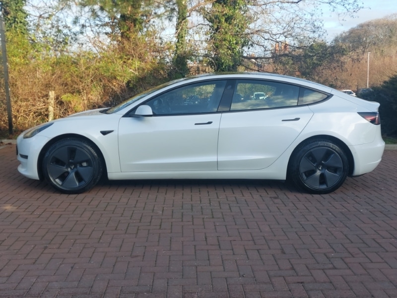 Used Tesla Model 3 2021 for sale - 77682355: Photo 4
