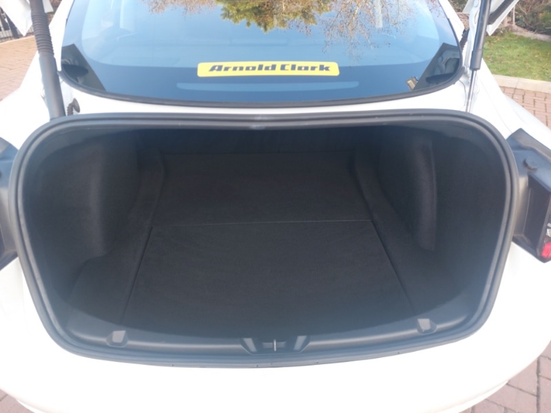 Used Tesla Model 3 2021 for sale - 77682355: Photo 8