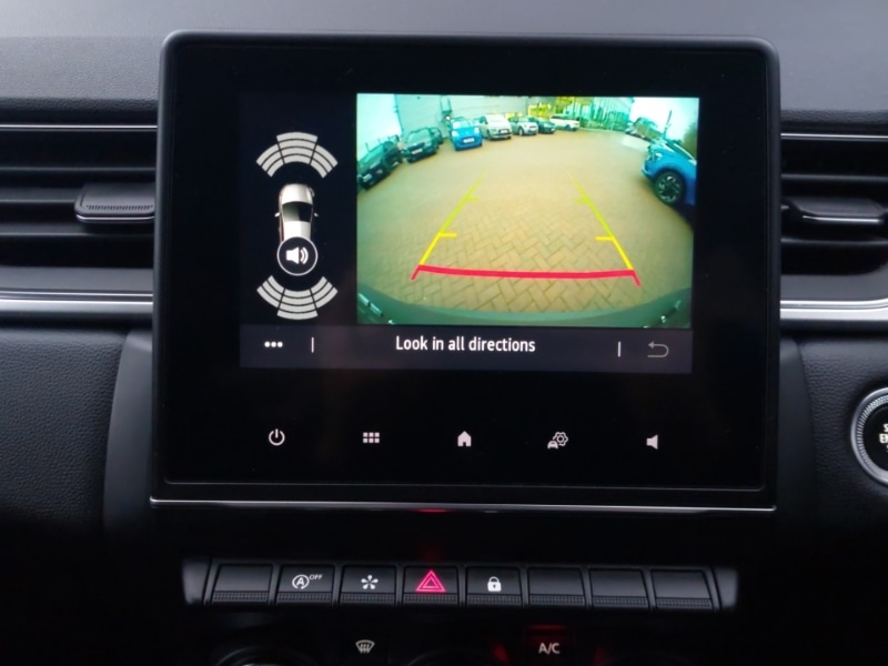 Used Renault Captur 2022 for sale - 76556630: Photo 10