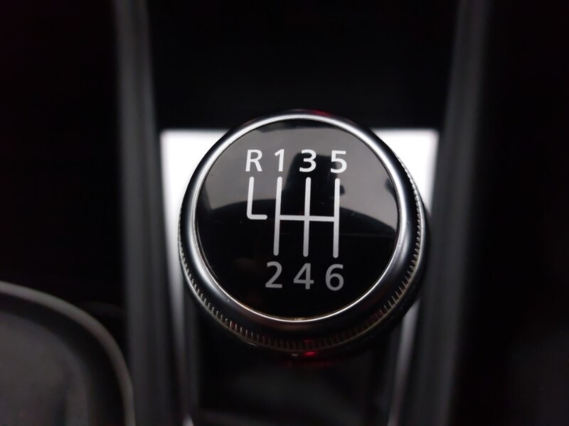 Used Renault Captur 2022 for sale - 76556630: Photo 19