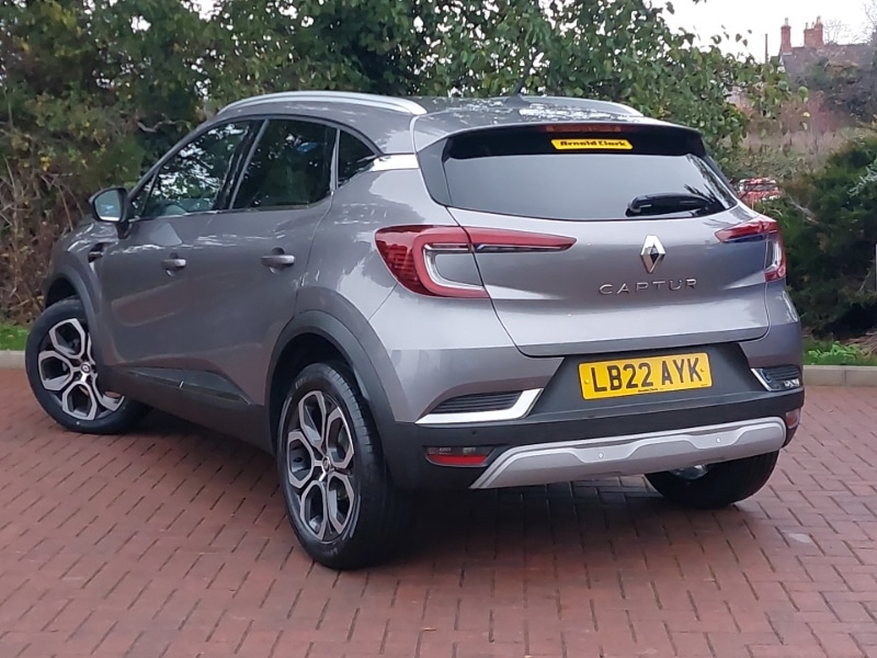 Used Renault Captur 2022 for sale - 76556630: Photo 3