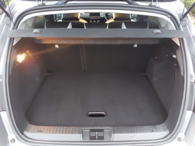 Used Renault Captur 2022 for sale - 76556630: Photo 8