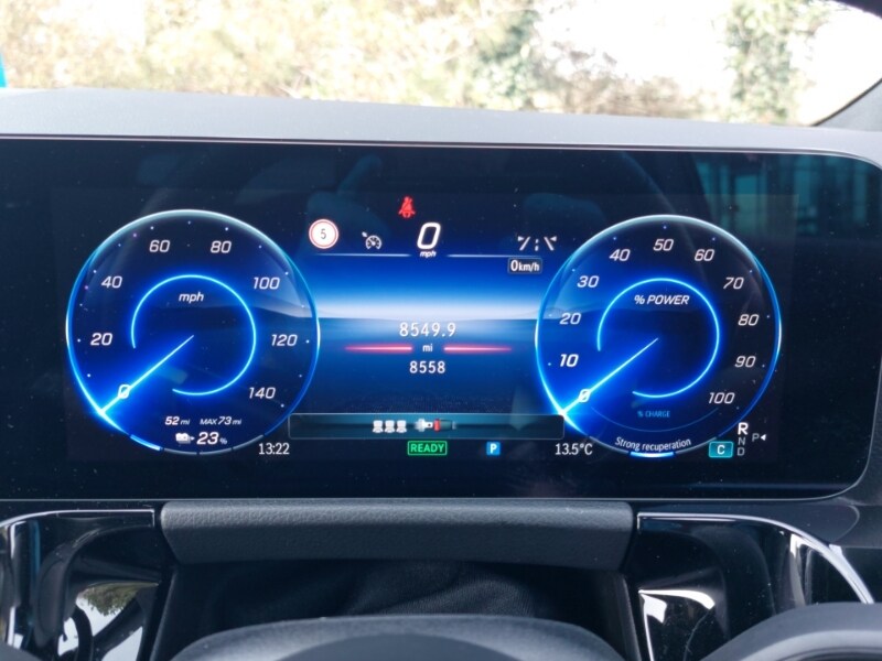 Used Mercedes-Benz EQA 2025 for sale - 77964328: Photo 11