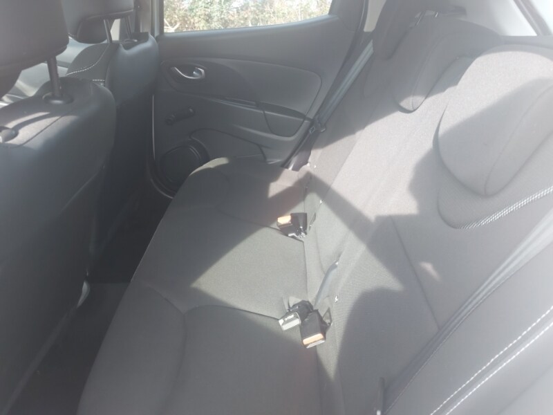 Used Renault Clio 2015 for sale - 77964317: Photo 6