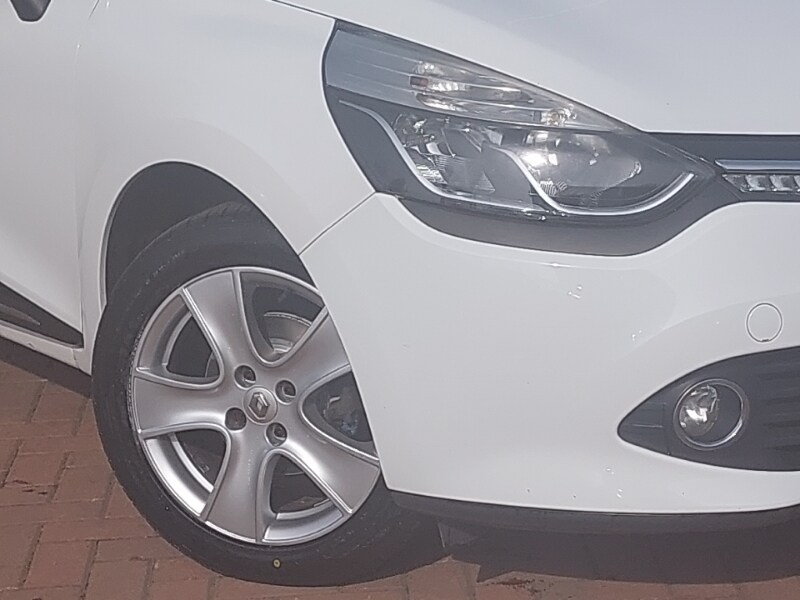 Used Renault Clio 2015 for sale - 77964317: Photo 9