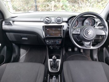 Used Suzuki Swift 2019 for sale - 78606424: Photo