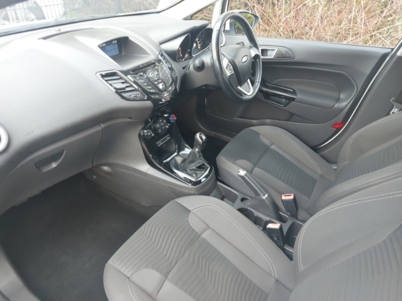 Used Ford Fiesta 2017 for sale - 77300133: Photo 5