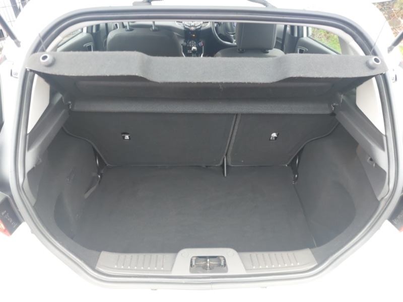 Used Ford Fiesta 2017 for sale - 77300133: Photo 8