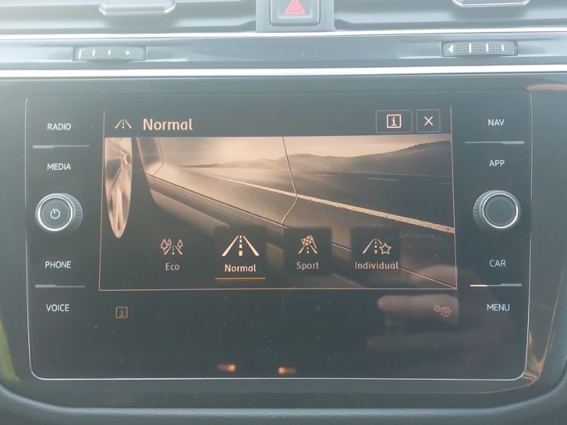 Used Volkswagen Tiguan 2018 for sale - 76518675: Photo 19