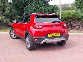 Used Kia Stonic 2023 for sale - 79286686: Photo