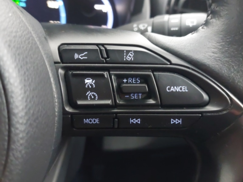 Used Toyota Yaris Cross 2022 for sale - 76947263: Photo 12