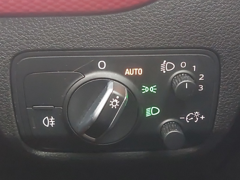 Used Audi Q2 2018 for sale - 76974896: Photo 12