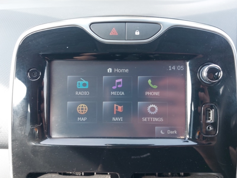 Used Renault Clio 2015 for sale - 78178553: Photo 10