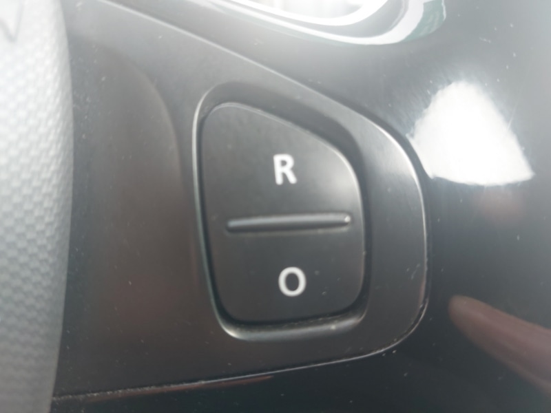 Used Renault Clio 2015 for sale - 78178553: Photo 12