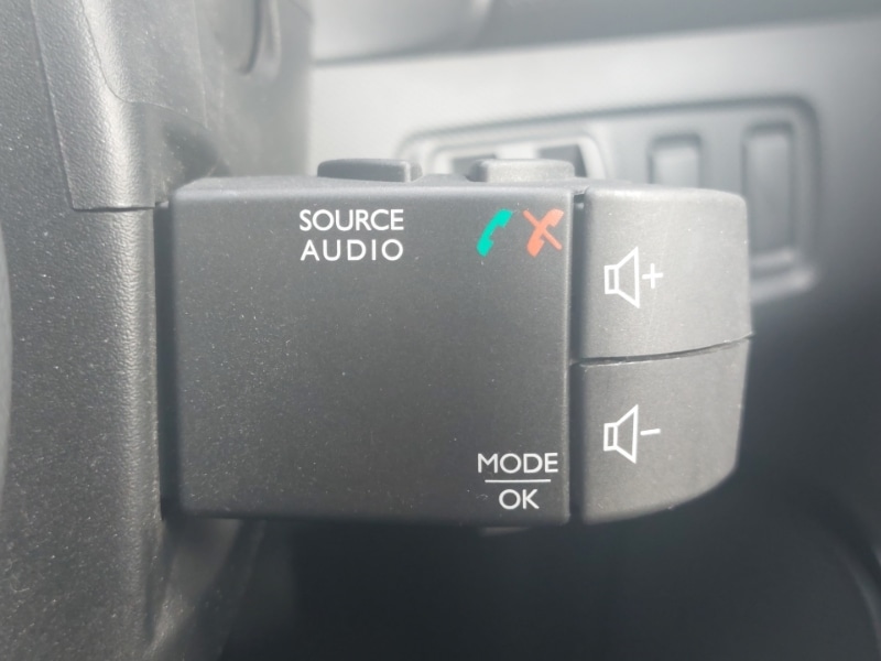 Used Renault Clio 2015 for sale - 78178553: Photo 19