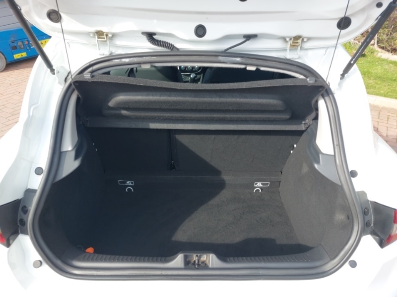 Used Renault Clio 2015 for sale - 78178553: Photo 8