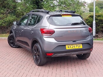 Used Dacia Sandero Stepway 2024 for sale - 78480567: Photo