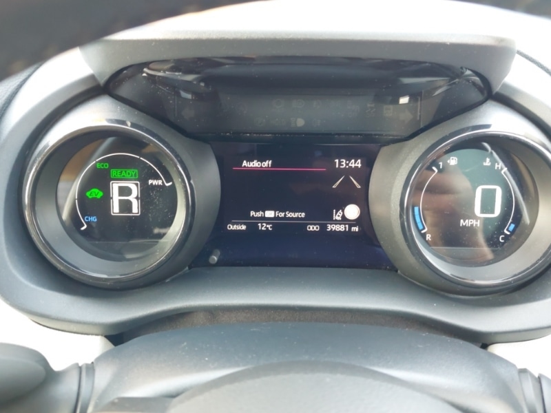 Used Toyota Yaris 2021 for sale - 77847299: Photo 11