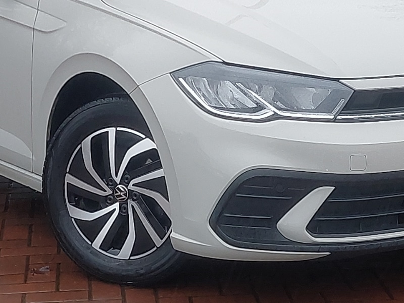 Used Volkswagen Polo 2024 for sale - 77615074: Photo 9