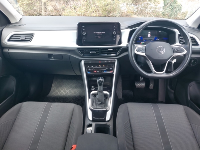 Used Volkswagen T-Roc 2023 for sale - 77999285: Photo 2