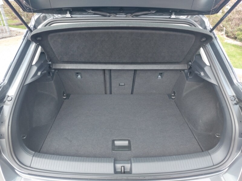 Used Volkswagen T-Roc 2023 for sale - 77999285: Photo 8