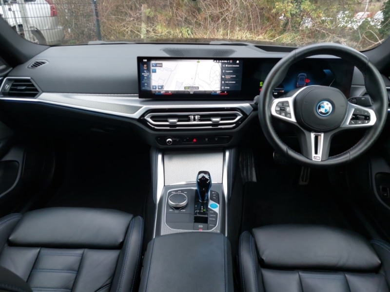 Used BMW i4 2022 for sale - 77062399: Photo 2