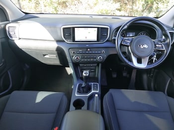Used Kia Sportage 2021 for sale - 76208292: Photo 2
