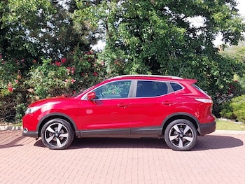 Used Nissan Qashqai 2016 for sale - 78853411: Photo