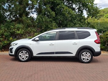 Used Dacia Jogger 2023 for sale - 79452265: Photo