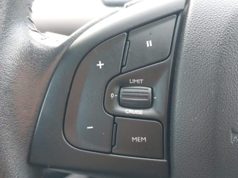 Used Citroen C4 Cactus 2016 for sale - 76567264: Photo 13