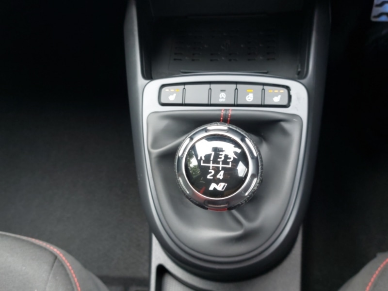 Used Hyundai i10 2024 for sale - 76301635: Photo 17