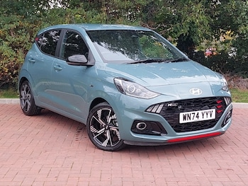 Used Hyundai i10 2024 for sale - 76301635: Photo