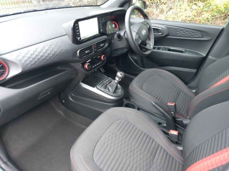 Used Hyundai i10 2024 for sale - 76301635: Photo 5