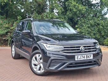 Used Volkswagen Tiguan Allspace 2024 for sale - 79517475: Photo