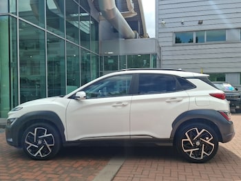 Used Hyundai KONA 2023 for sale - 79395581: Photo