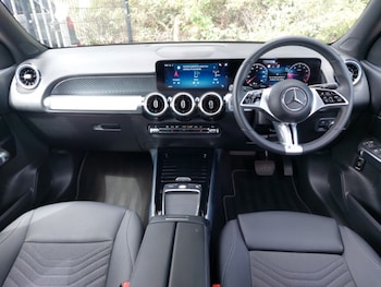 Used Mercedes-Benz GLB 2025 for sale - 78511242: Photo