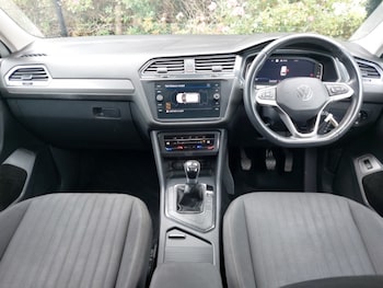 Used Volkswagen Tiguan Allspace 2023 for sale - 78910361: Photo