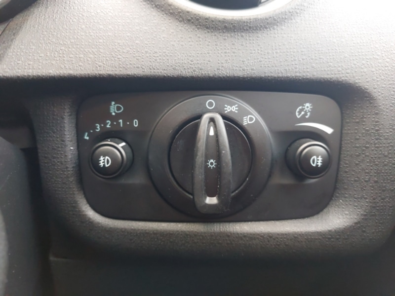 Used Ford Fiesta 2017 for sale - 78113476: Photo 17