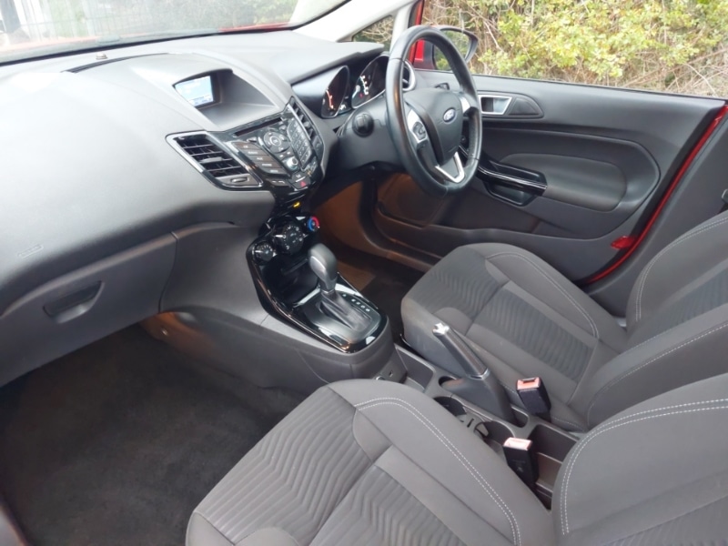 Used Ford Fiesta 2017 for sale - 78113476: Photo 5